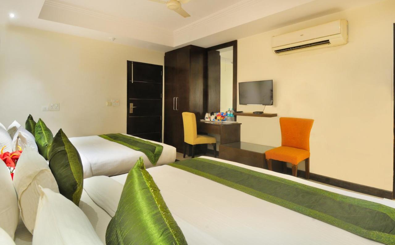 Hotel Aura @Airport Nuova Delhi Esterno foto